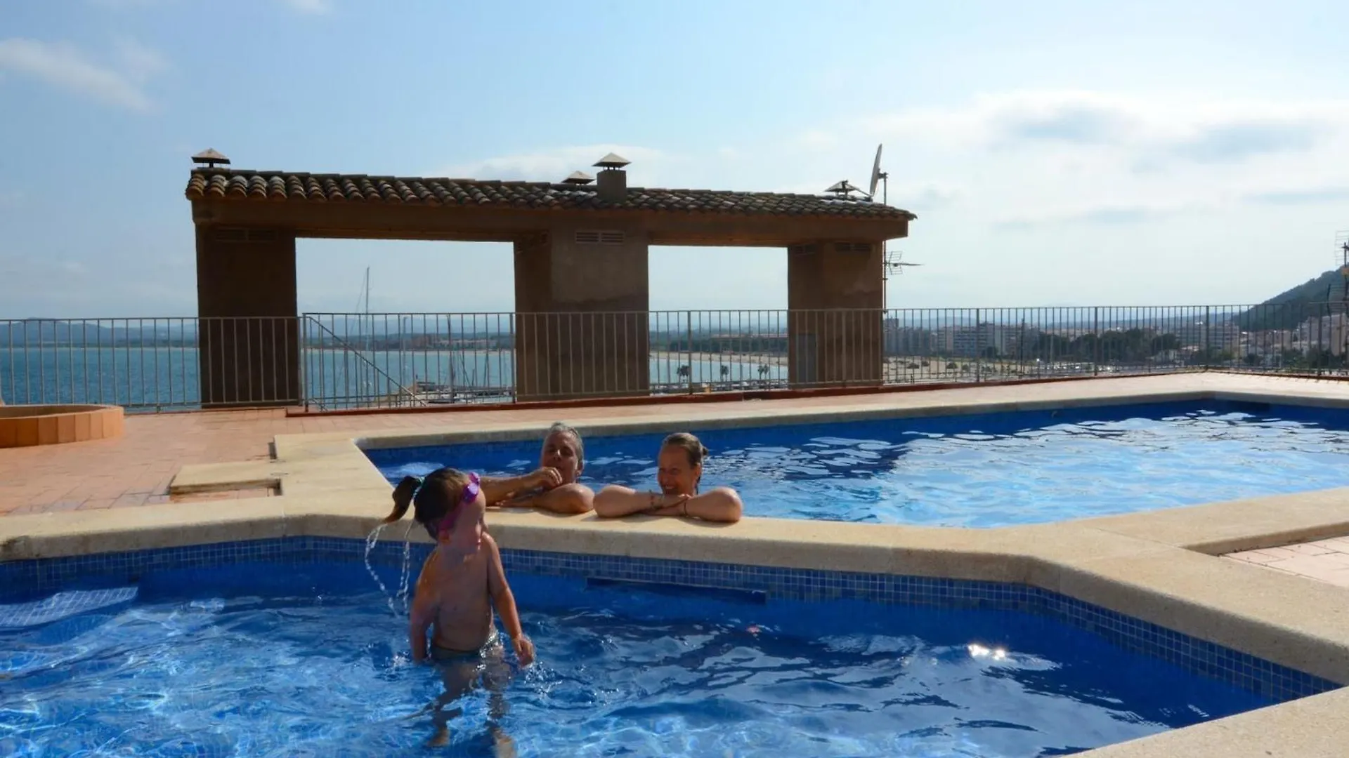 Apartment Nautic 2D 1-4 L'Estartit Spain
